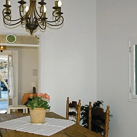 Cozy In With Wifi Holiday home